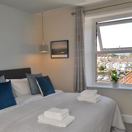Bridge Street Apartments. Boutique Style Luxury, In The Heart Of Taunton. Værelse billede