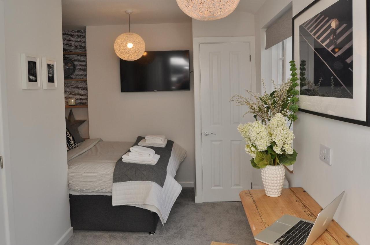 Bridge Street Apartments. Boutique Style Luxury, In The Heart Of Taunton. Eksteriør billede